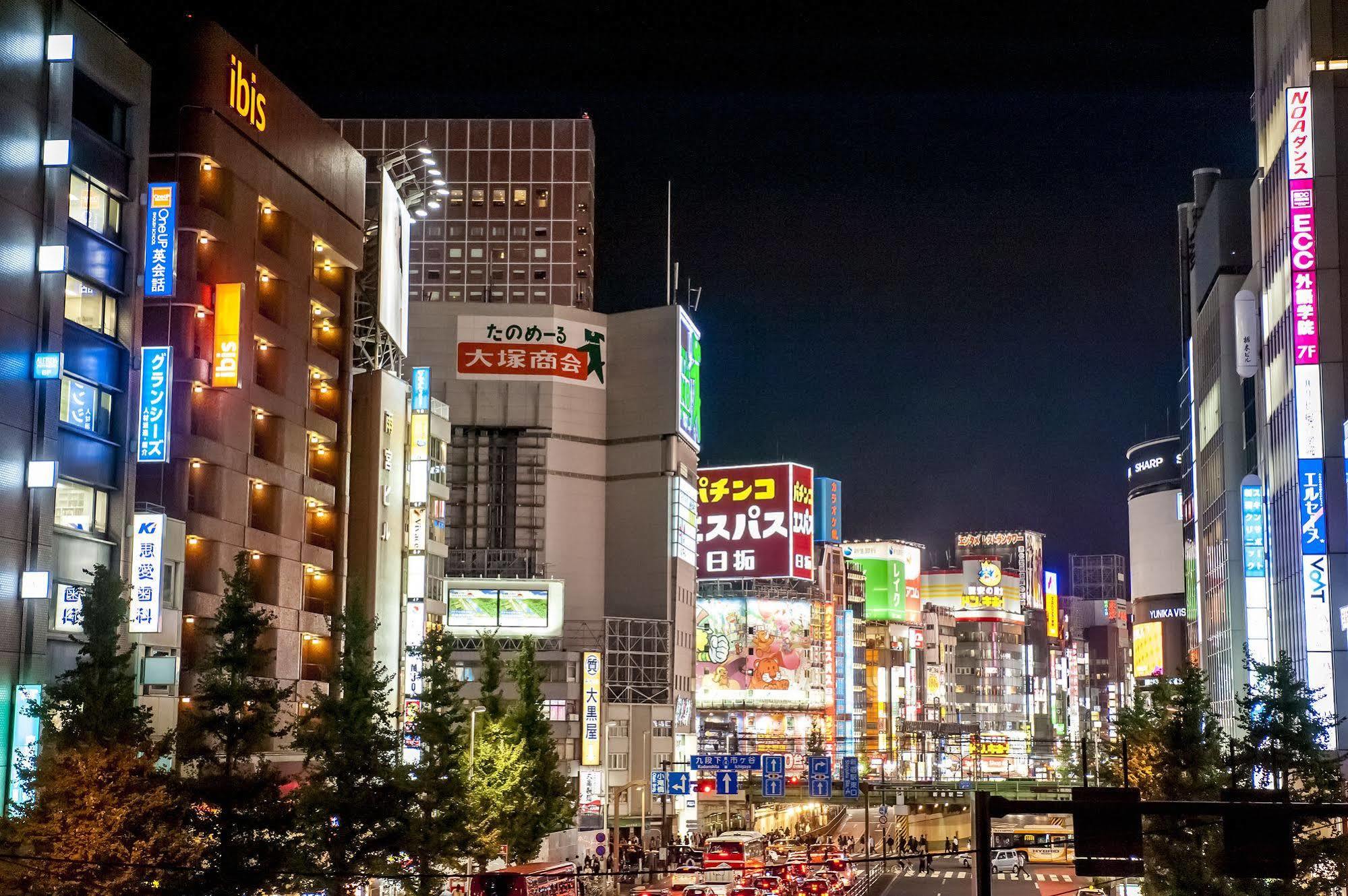 Hotel Ibis Tokyo Shinjuku Exterior foto